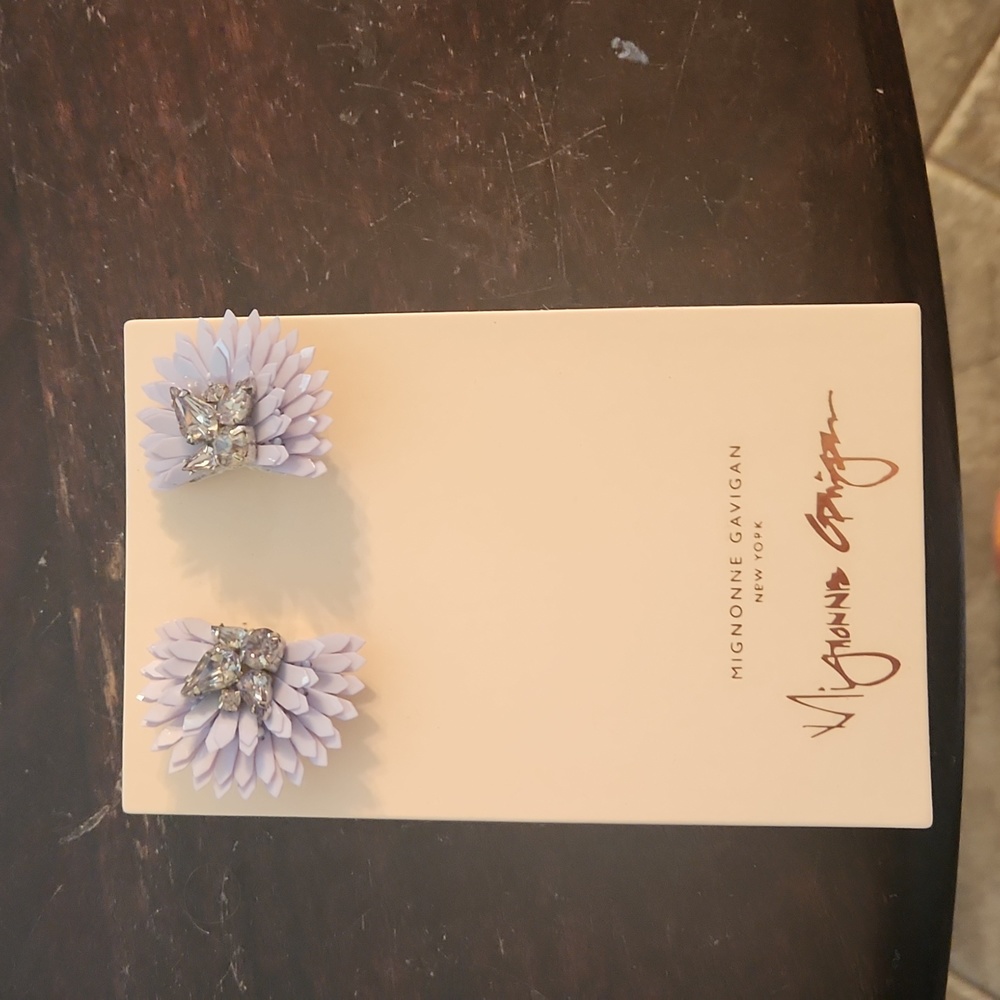 Mignonne gavigan periwinkle/lavender crystal studs